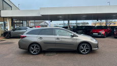 Toyota Auris 1.8 Hybrid Design TSS 5dr CVT [Nav] Hybrid Estate